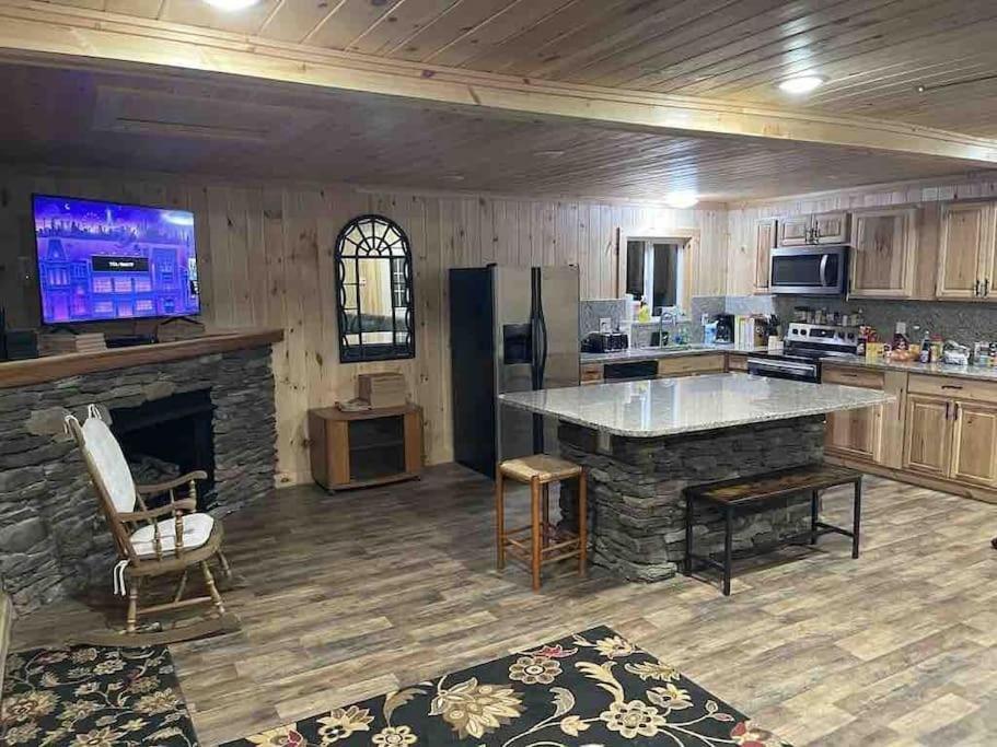 Crestview-Spectacular 3 Bed 3 Bath 5 Min To Slopes Βίλα Banner Elk Εξωτερικό φωτογραφία